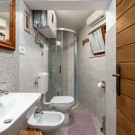 Casa Bombic Holiday home Buzet