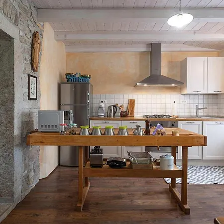 Holiday home Casa Bombic Buzet