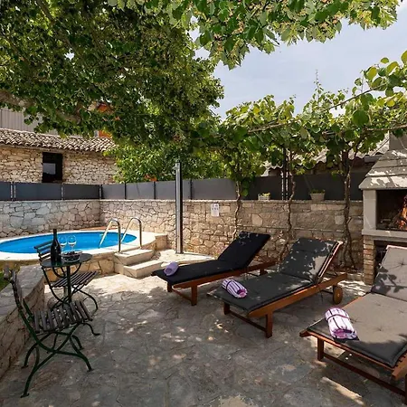 Casa Bombic